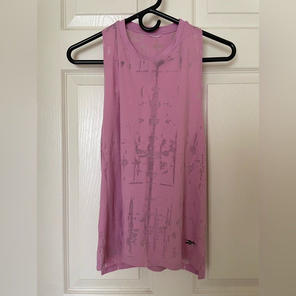 Women’s Reebok Burnout Racerback Tank Top
Pink 
S